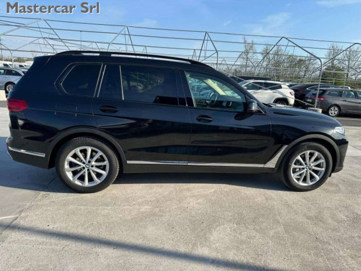 BMW X7 xDrive30d (7)