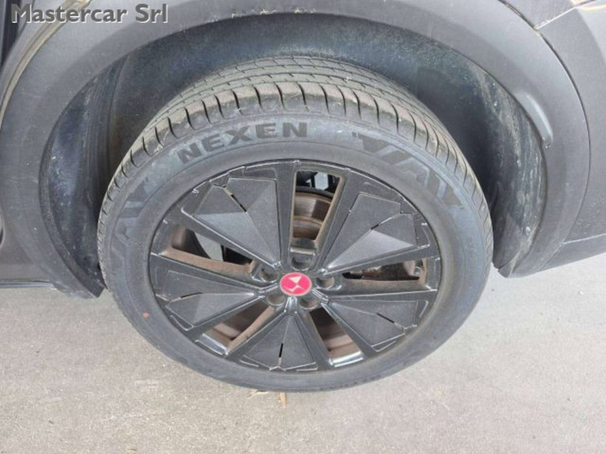 Ds DS 7 1.5 bluehdi Performance Line 130cv auto (13)