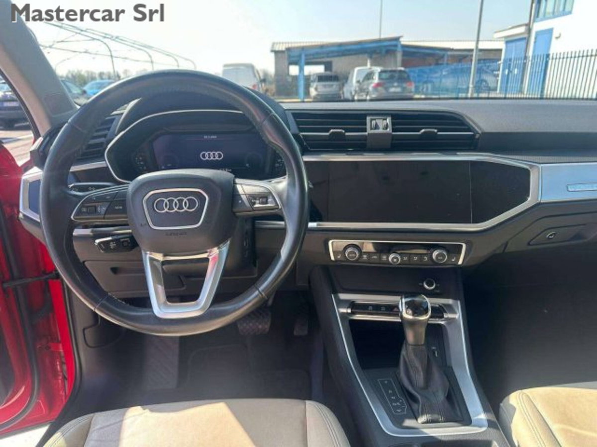 Audi Q3 40 2.0 tfsi Business quattro s-tronic (12)
