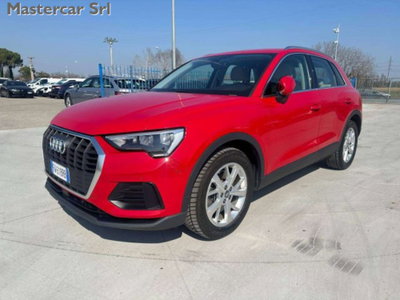 Audi Q3 40 2.0 tfsi Business quattro s-tronic (2)