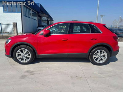 Audi Q3 40 2.0 tfsi Business quattro s-tronic (3)