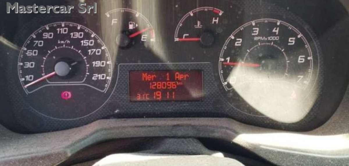 Fiat Fiorino 1.3 MJT 95CV Furgone (5)