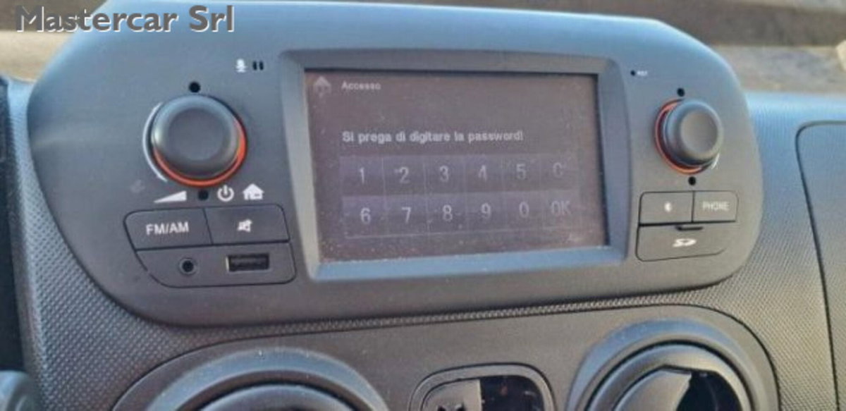 Fiat Fiorino 1.3 MJT 95CV Furgone (6)