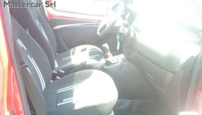 Fiat Fiorino 1.3 MJT 95CV Furgone (6)