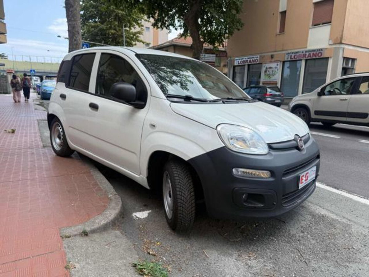Fiat Panda 1.2 Pop Van 2 posti (4)