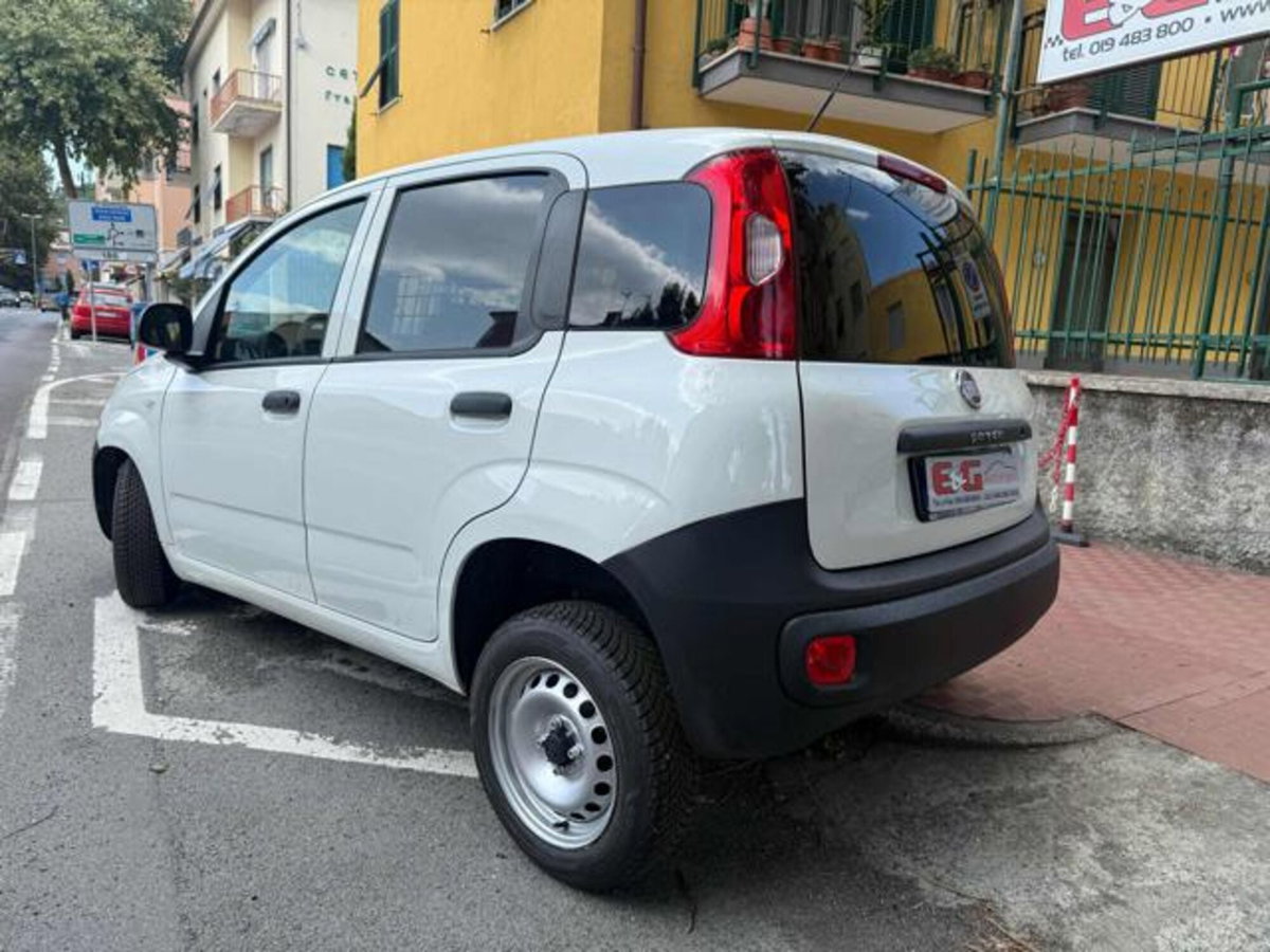 Fiat Panda 1.2 Pop Van 2 posti (5)