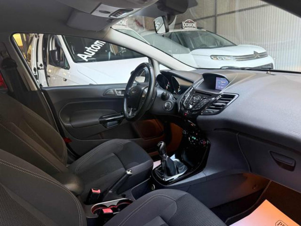 Ford Fiesta 1.4 5p. Bz.- GPL Titanium (12)