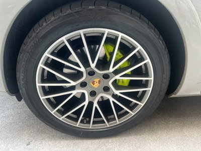 Porsche Cayenne Coupé 3.0 V6 Platinum Edition (6)