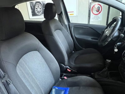 Fiat Punto 1.4 8V 5 porte Easypower Easy (16)