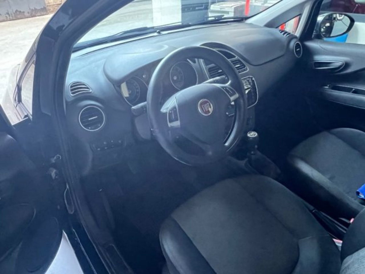 Fiat Punto 1.4 8V 5 porte Easypower Easy (7)