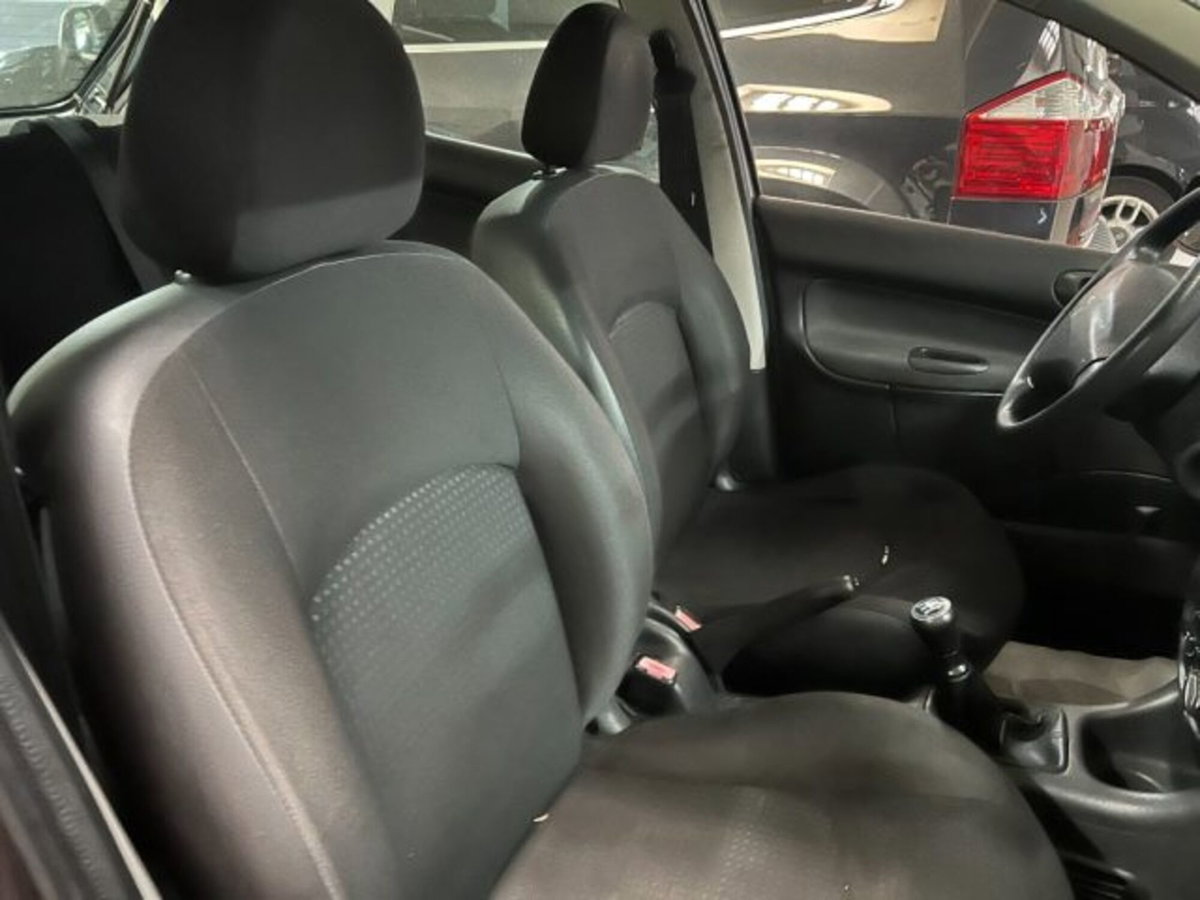 Peugeot 206 60CV 3p. (14)
