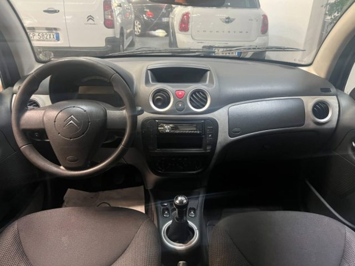 Citroen C3 1.4 HDi 70CV Elegance (16)