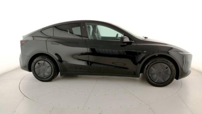 Tesla Model Y Standard Range rwd (8)