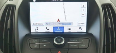 Ford Kuga 1.5 TDCI 120 CV S&S 2WD Titanium (11)