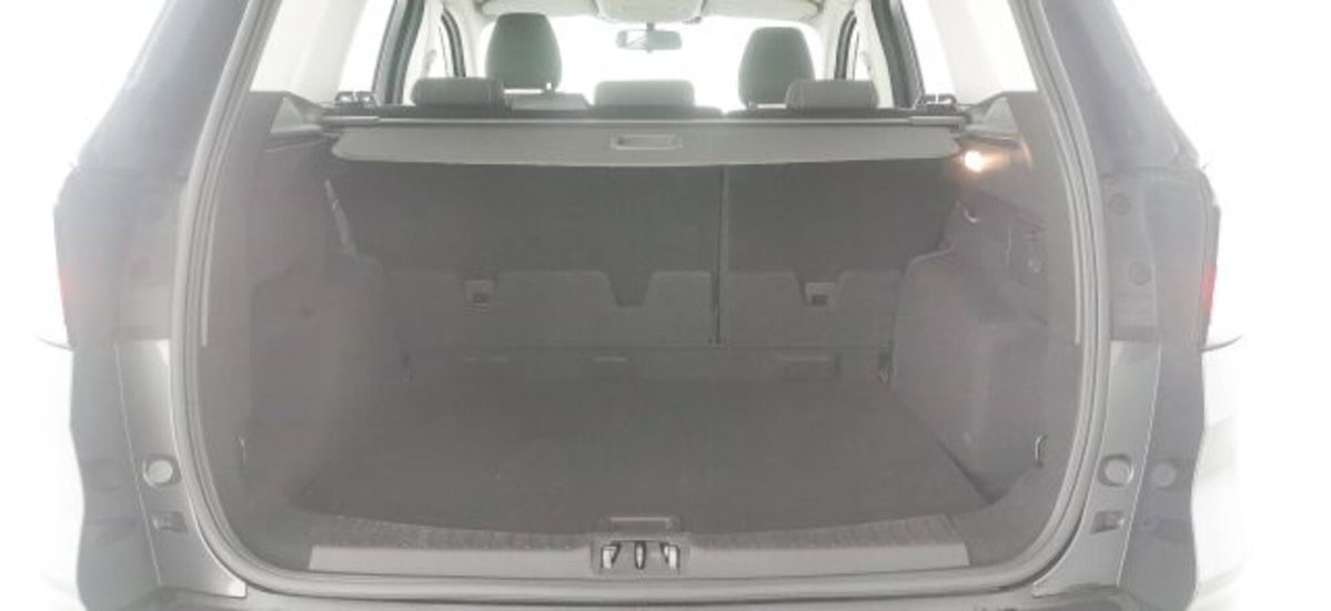 Ford Kuga 1.5 TDCI 120 CV S&S 2WD Titanium (15)