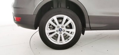 Ford Kuga 1.5 TDCI 120 CV S&S 2WD Titanium (16)