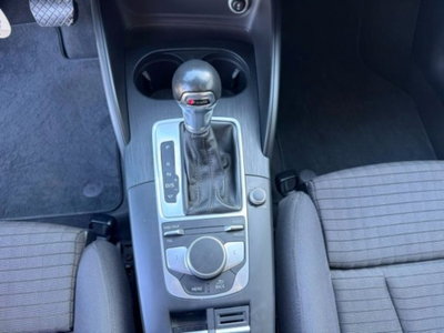 Audi A3 Sportback 1.6 TDI 116 CV Sport (13)