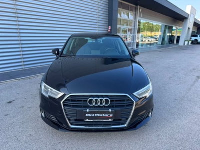 Audi A3 Sportback 1.6 TDI 116 CV Sport (2)