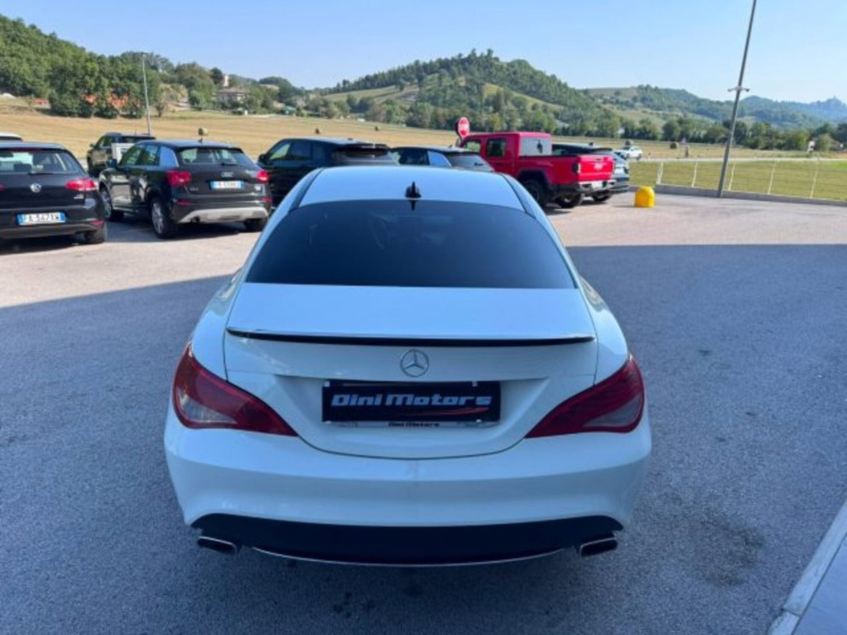 Mercedes-Benz CLA 200 CDI Premium (6)