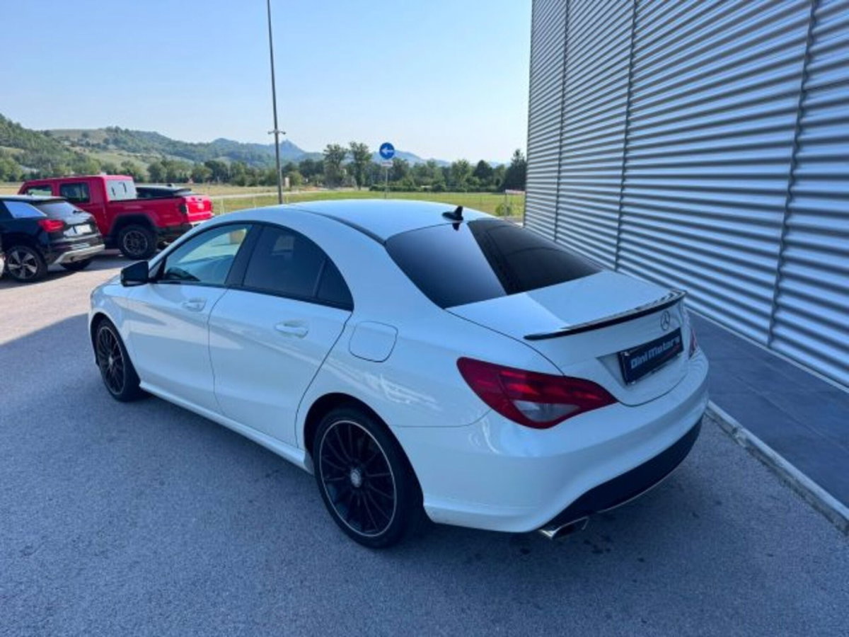 Mercedes-Benz CLA 200 CDI Premium (7)