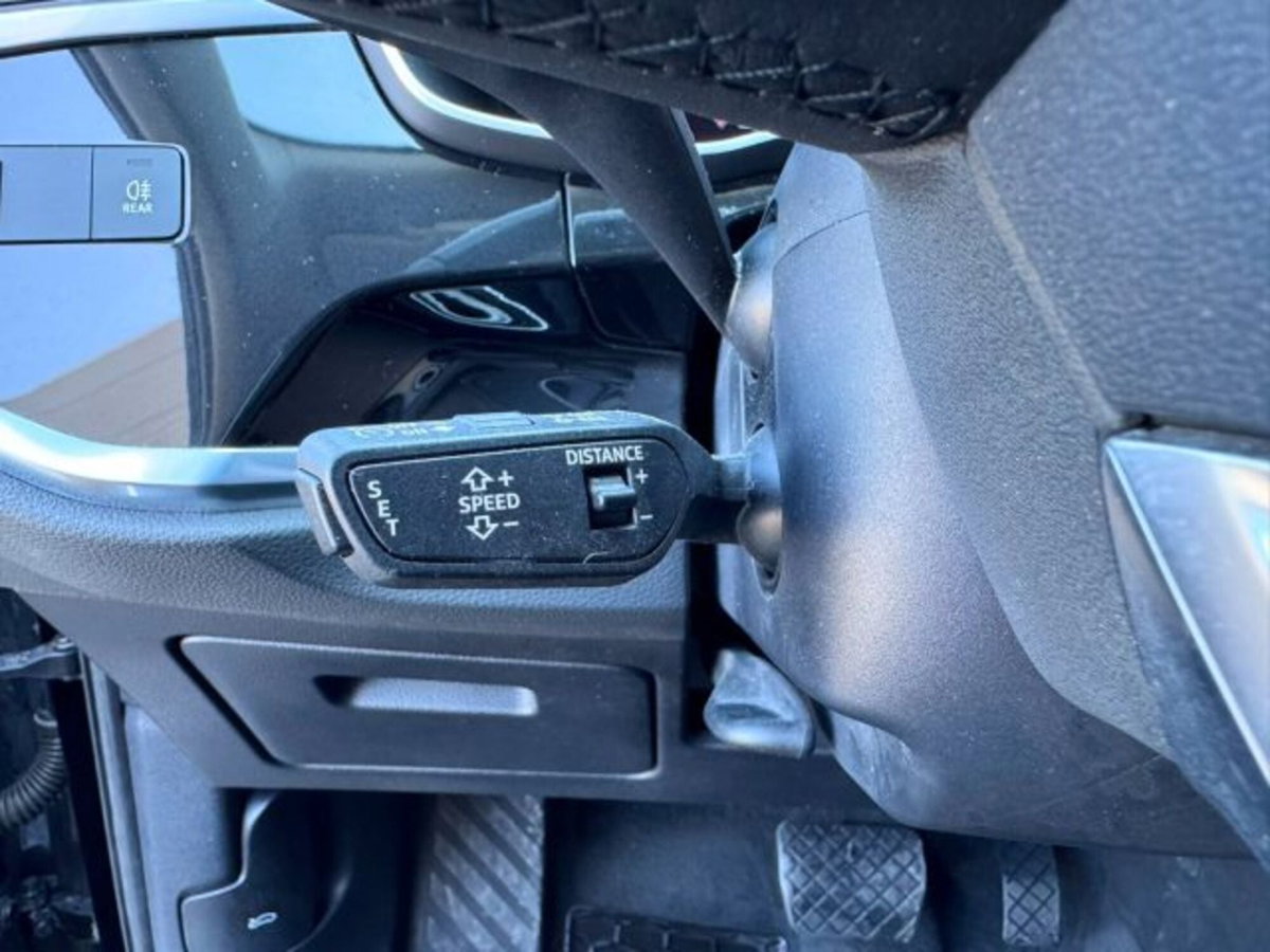 Audi Q3 Sportback 35 2.0 tdi S line edition s-tronic (18)