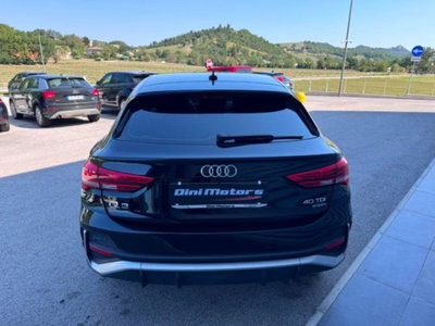 Audi Q3 Sportback 35 2.0 tdi S line edition s-tronic (6)