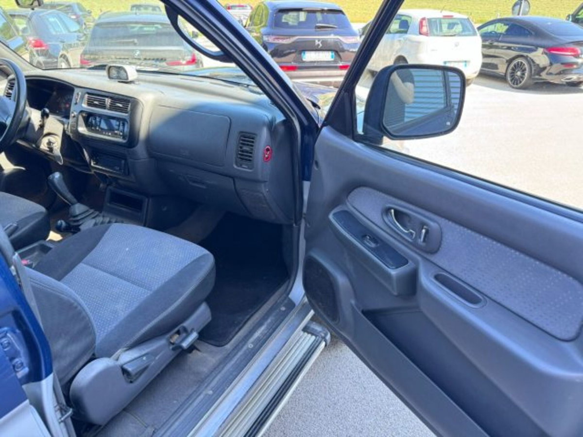 Mitsubishi L200 2.5 TDI 4WD Double Cab Pick-up GLS (18)