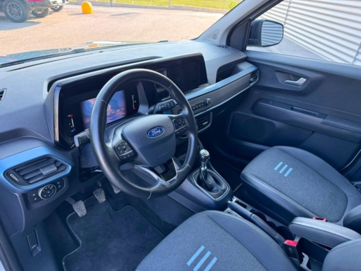 Ford Tourneo Courier 1.0 EcoBoost 100 CV Sport (9)