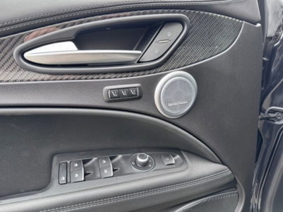 Alfa Romeo Stelvio Stelvio 2.9 Bi-Turbo V6 510 CV AT8 Quadrifoglio (12)