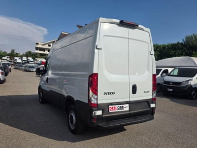 Iveco Daily Furgone 35S12DV CRV 2.3 HPT PLM-TM-DC 5p. Furgone (4)