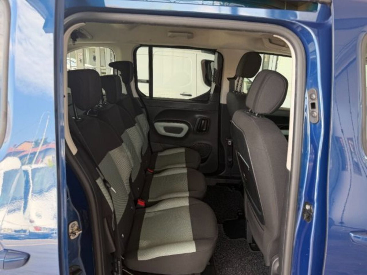 Citroen Berlingo BlueHDi 130 Stop&Start M Shine (10)