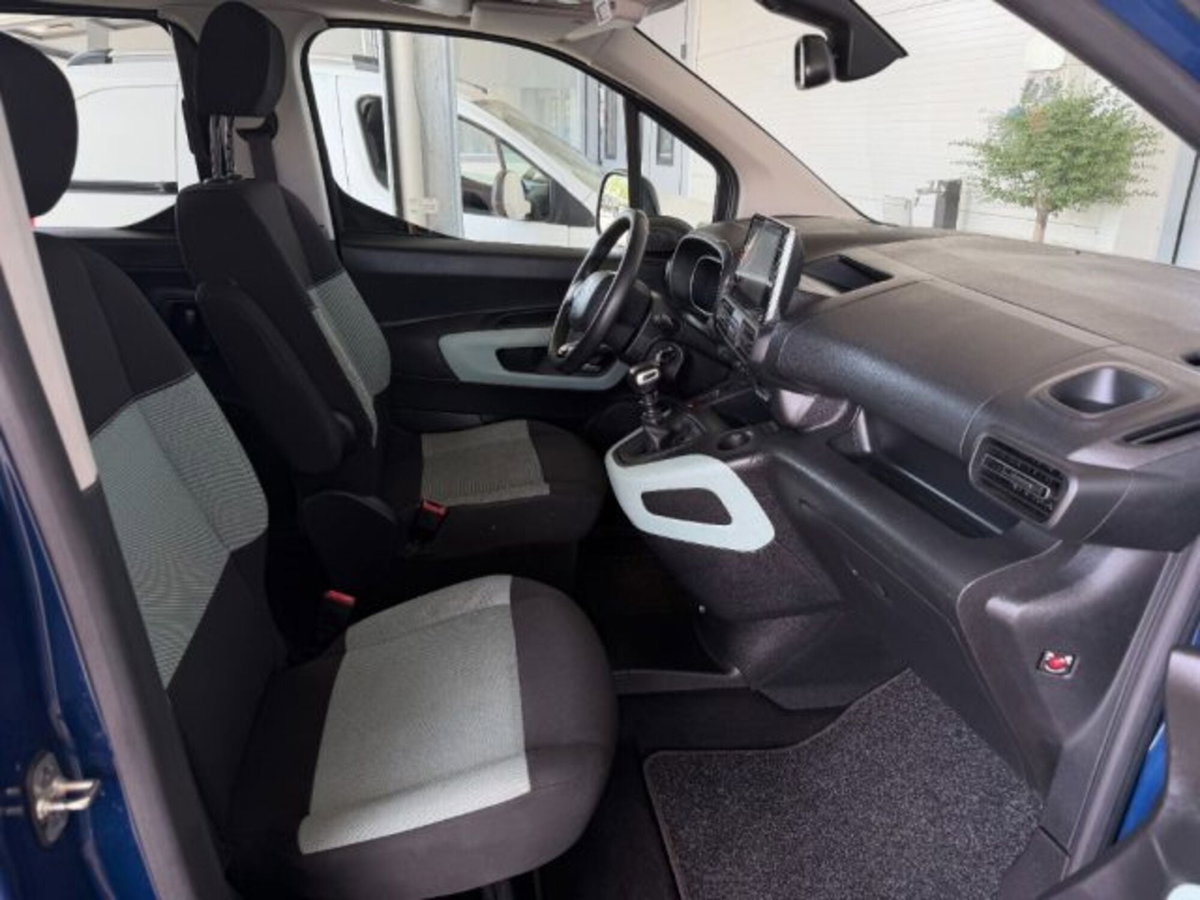 Citroen Berlingo BlueHDi 130 Stop&Start M Shine (11)