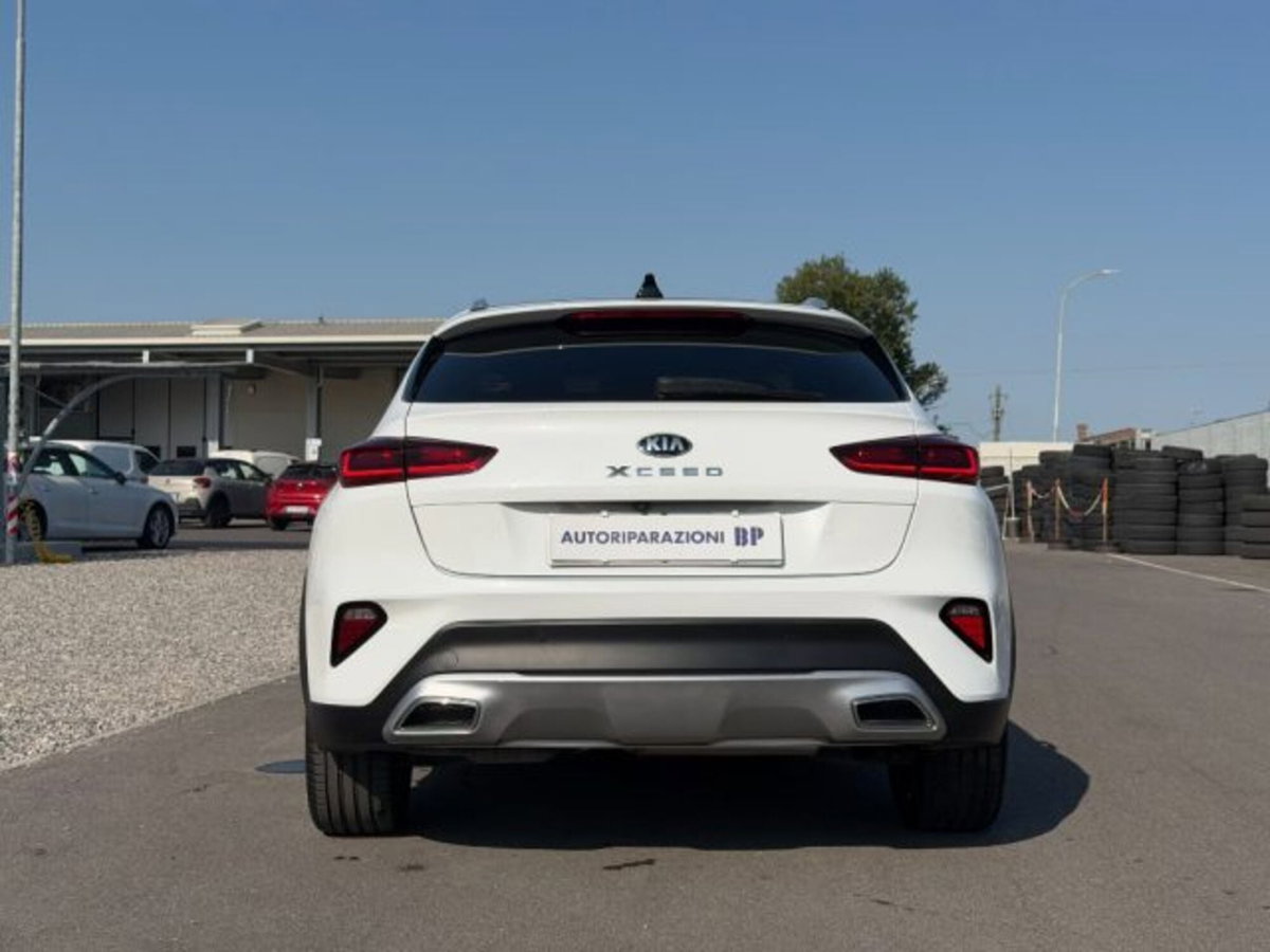 Kia XCeed 1.6 CRDi 136 CV DCT Evolution (6)