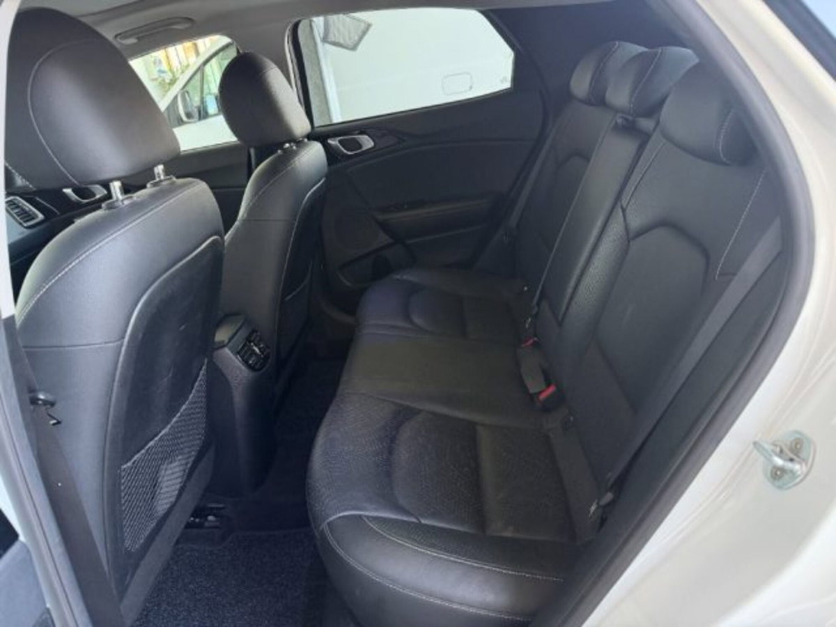Kia XCeed 1.6 CRDi 136 CV DCT Evolution (9)