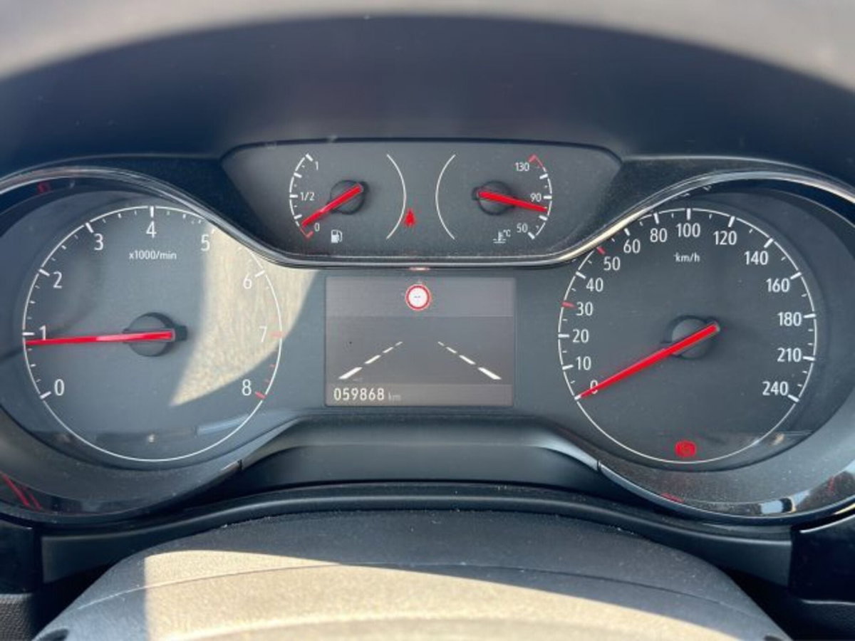 Opel Corsa 1.2 100 CV Edition (15)