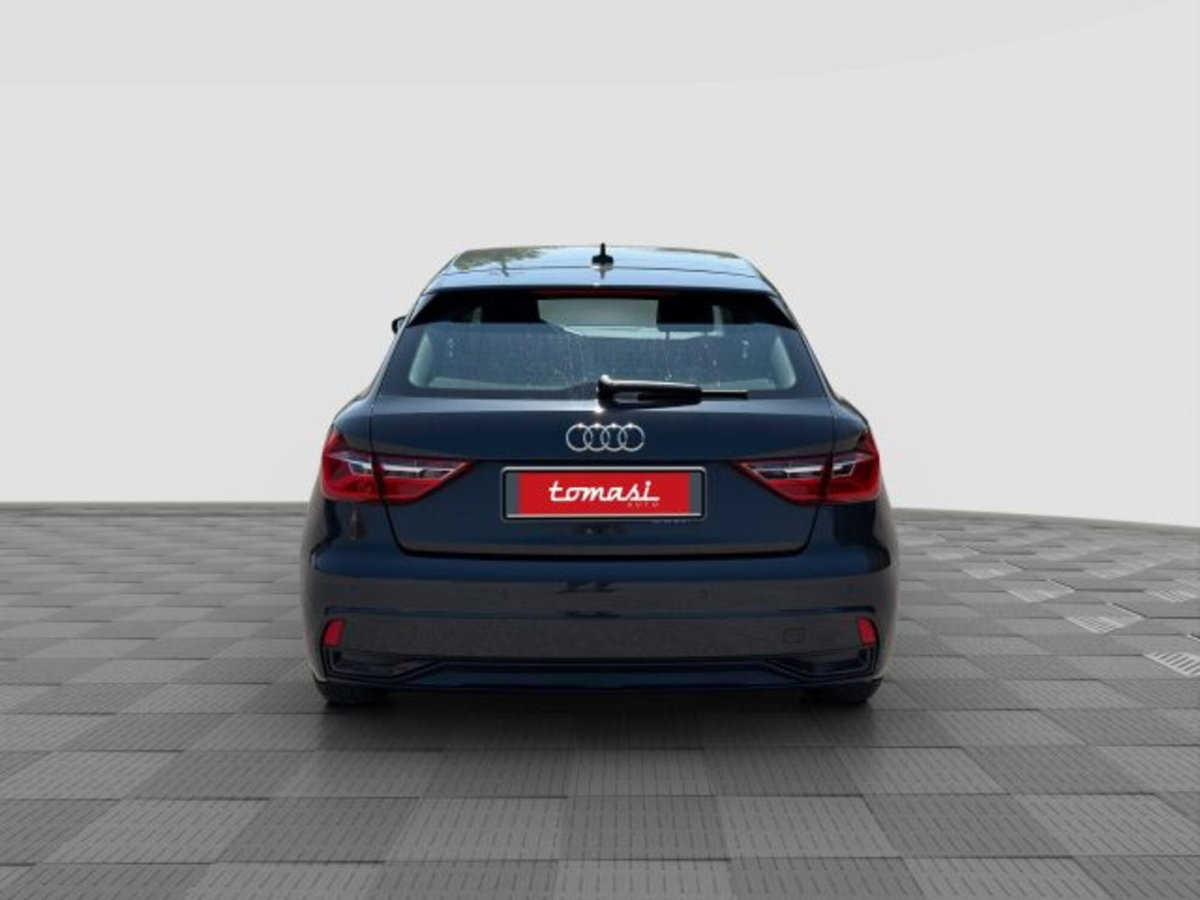 Audi A1 Sportback 25 TFSI Admired Advanced (4)