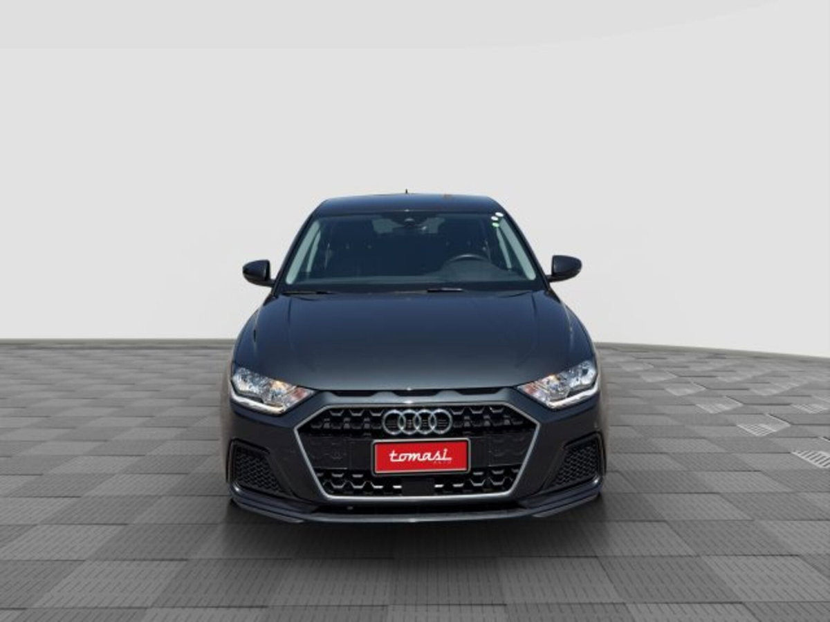Audi A1 Sportback 25 TFSI Admired Advanced (8)
