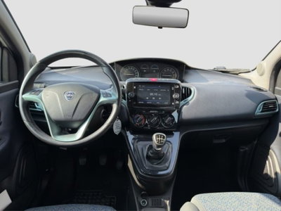 Lancia Ypsilon 1.0 FireFly 5 porte S&S Hybrid Gold Plus (12)