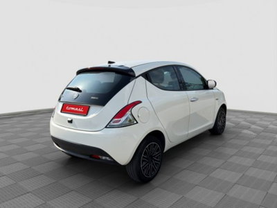 Lancia Ypsilon 1.0 FireFly 5 porte S&S Hybrid Gold Plus (5)