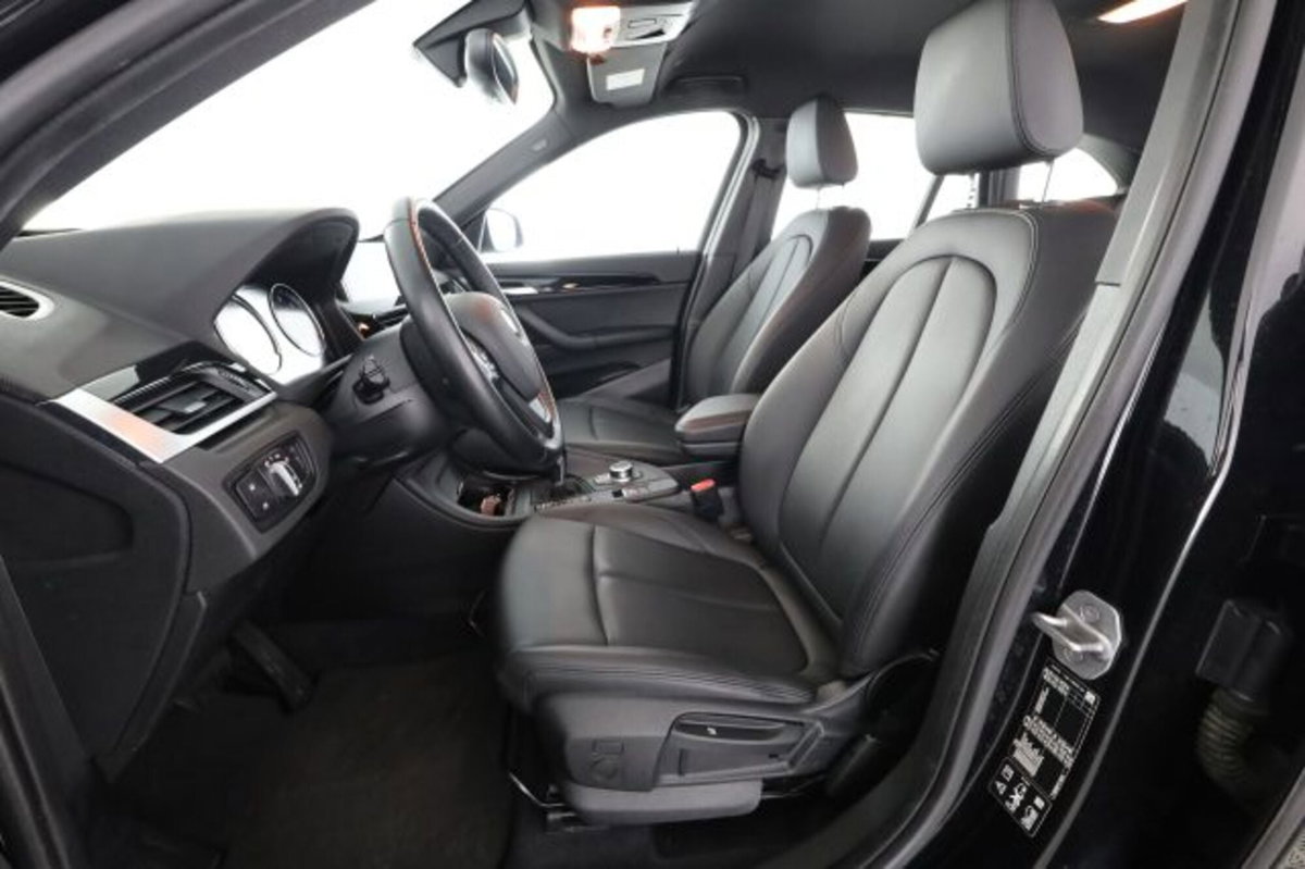BMW X1 xDrive20d Business Advantage (2)