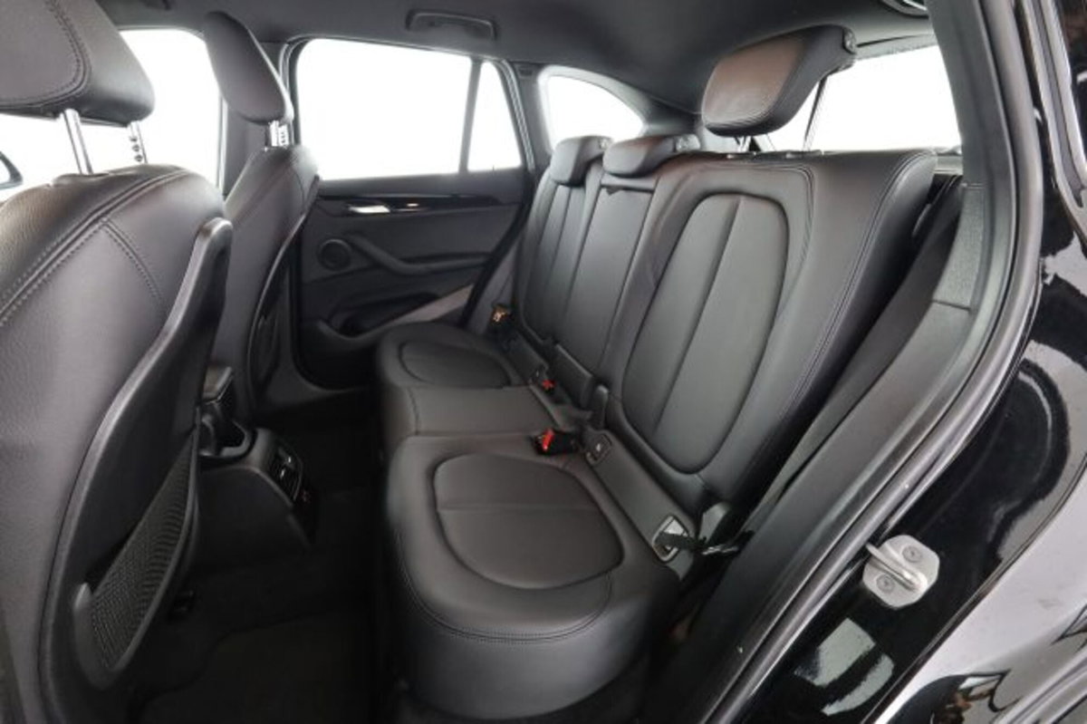 BMW X1 xDrive20d Business Advantage (3)