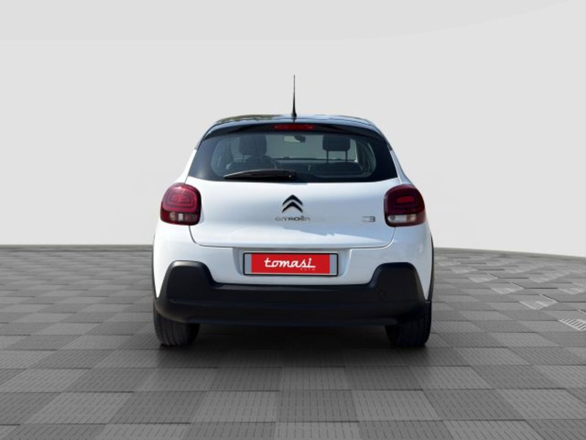 Citroen C3 PureTech 110 S&S EAT6 Shine (4)