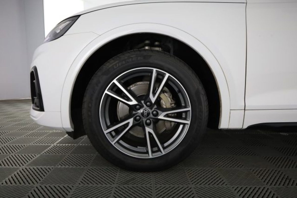 Audi Q5 35 TDI S tronic S line (8)