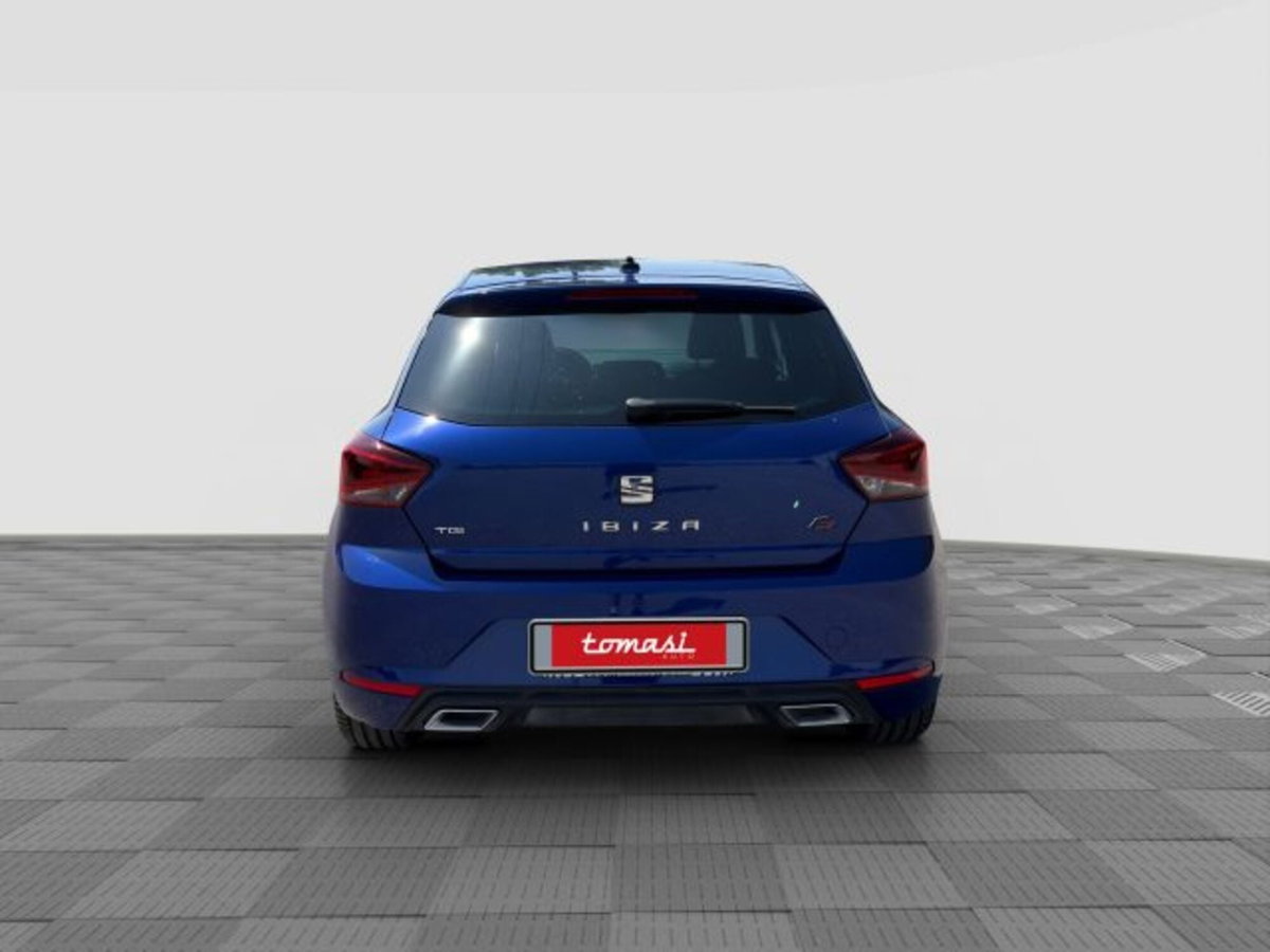 SEAT Ibiza 1.0 TGI 5 porte FR (4)