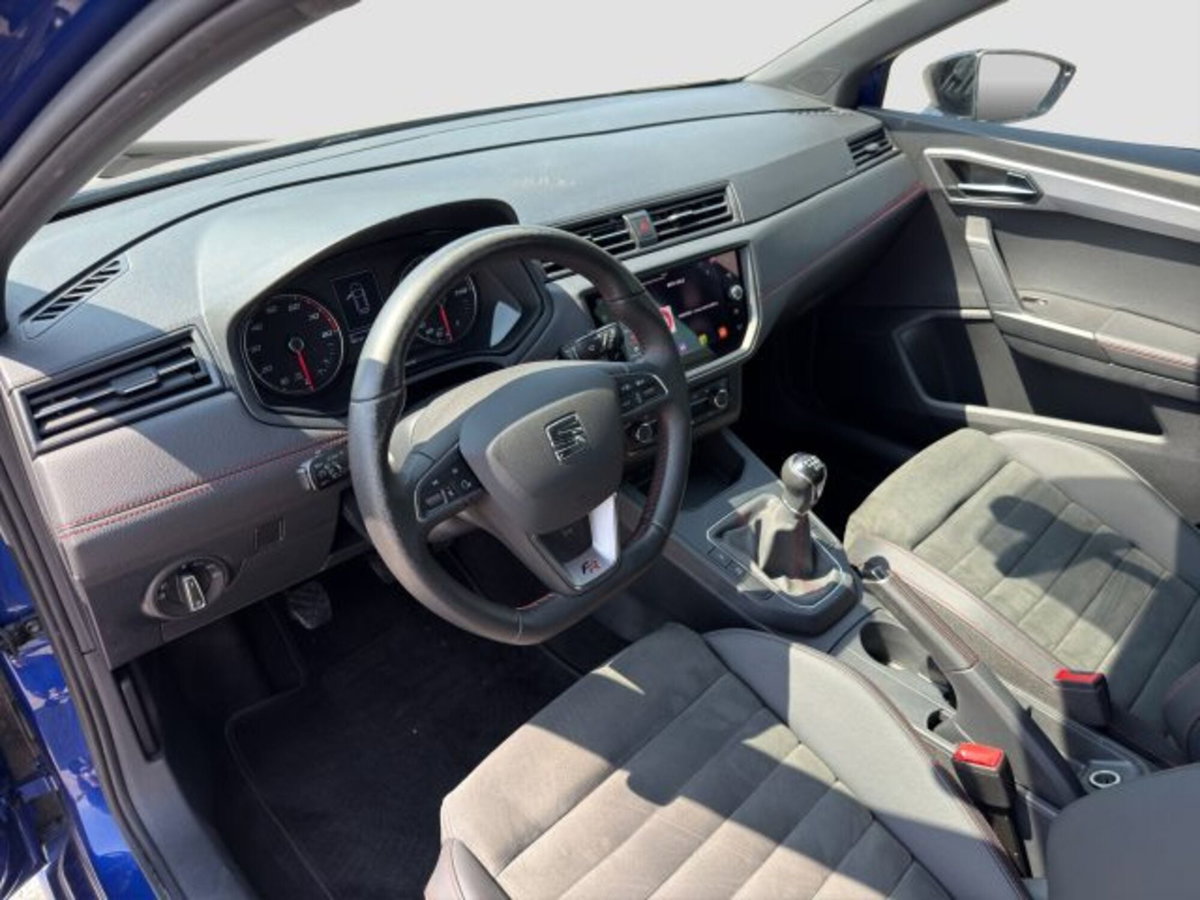 SEAT Ibiza 1.0 TGI 5 porte FR (9)