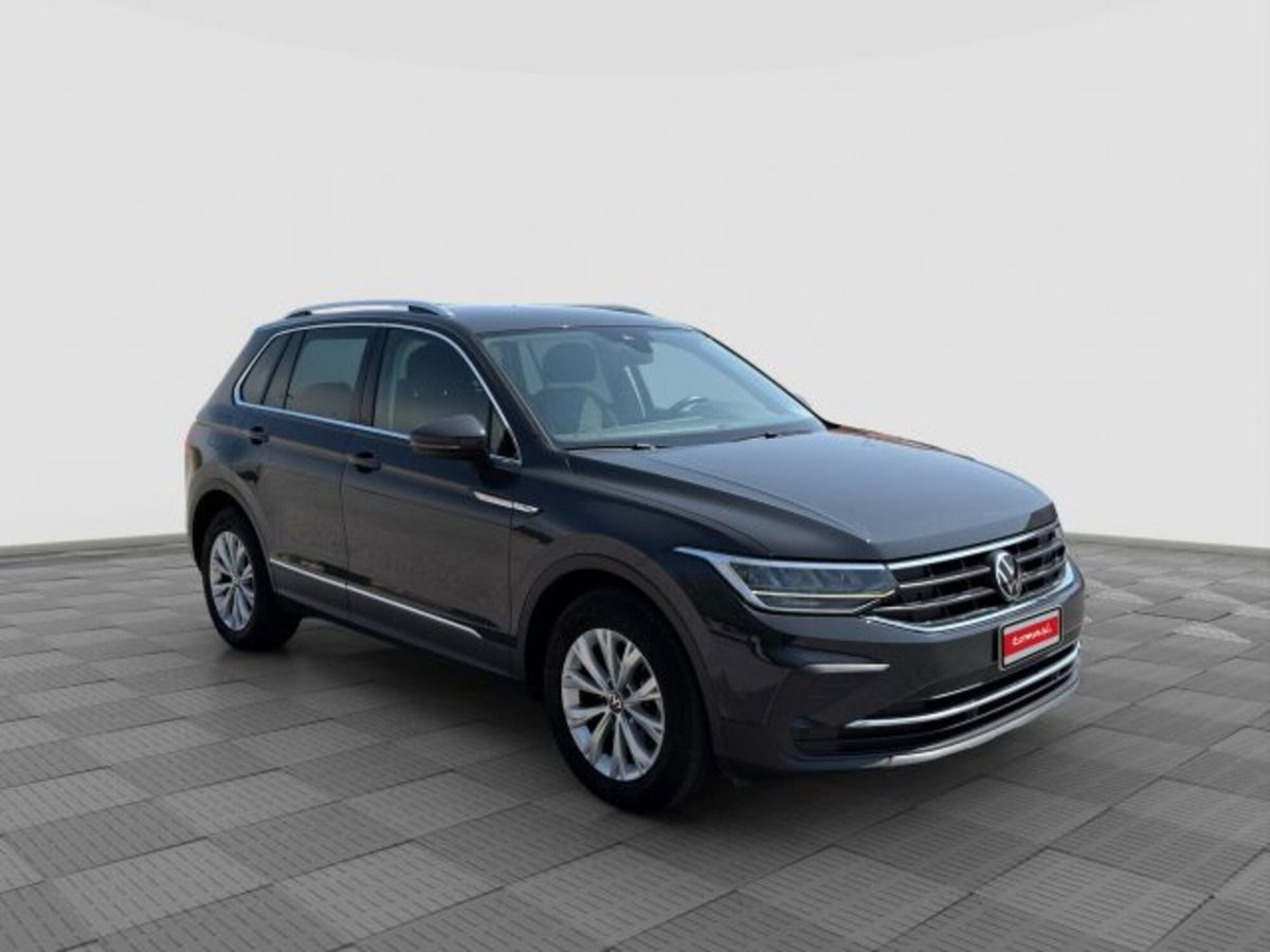 Volkswagen Tiguan 2.0 TDI 150 CV SCR DSG 4MOTION Life (7)
