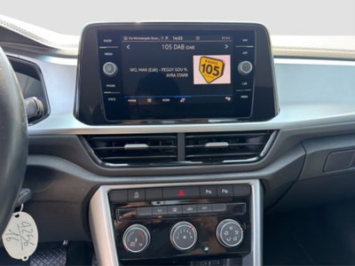 Volkswagen T-Roc 2.0 tdi Life 150cv dsg (17)