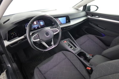 Volkswagen Golf Variant 1.0 eTSI EVO DSG Life usata