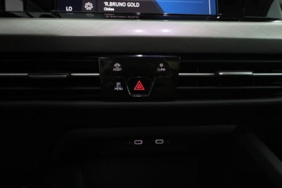 Volkswagen Golf Variant 1.0 eTSI EVO DSG Life (12)