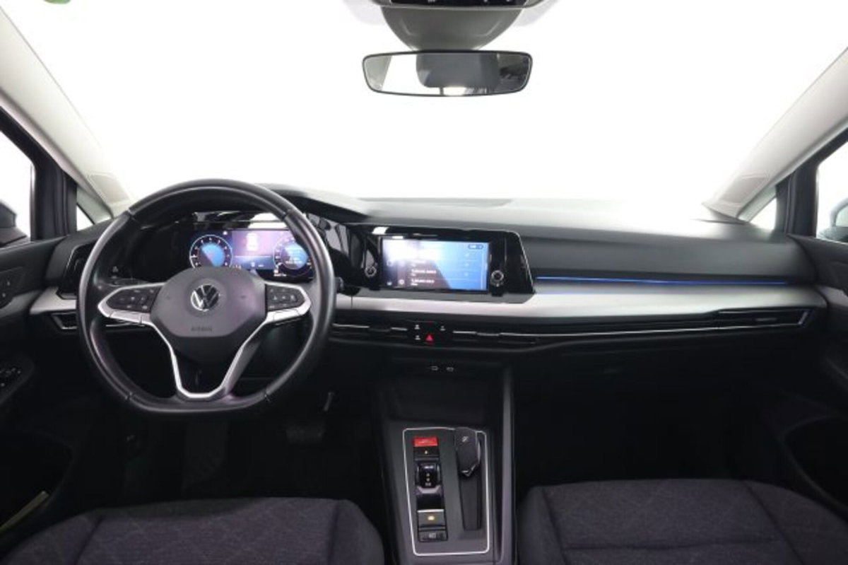 Volkswagen Golf Variant 1.0 eTSI EVO DSG Life (4)